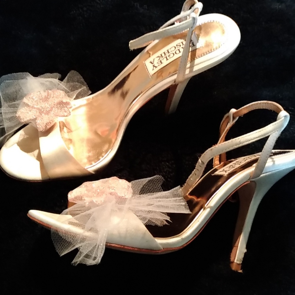 Badgley Mischka Rose gold tulle flower brooch wedding heels 5.5 - Picture 7 of 8